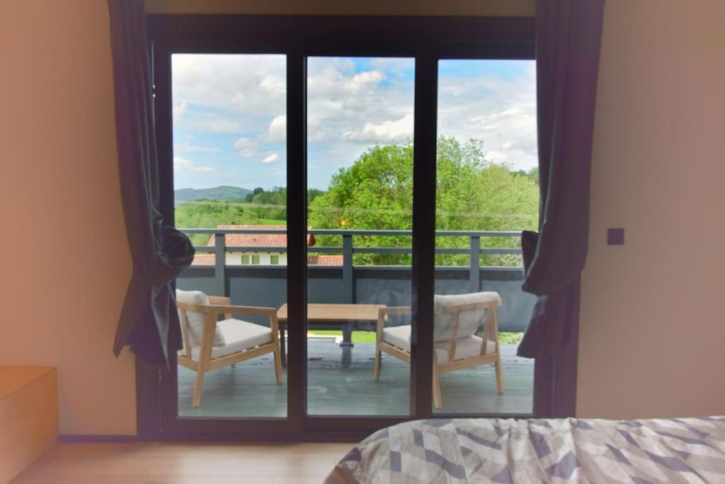 Appartement Vue Montagnes - Mendibil Сугарамурди Екстериор снимка